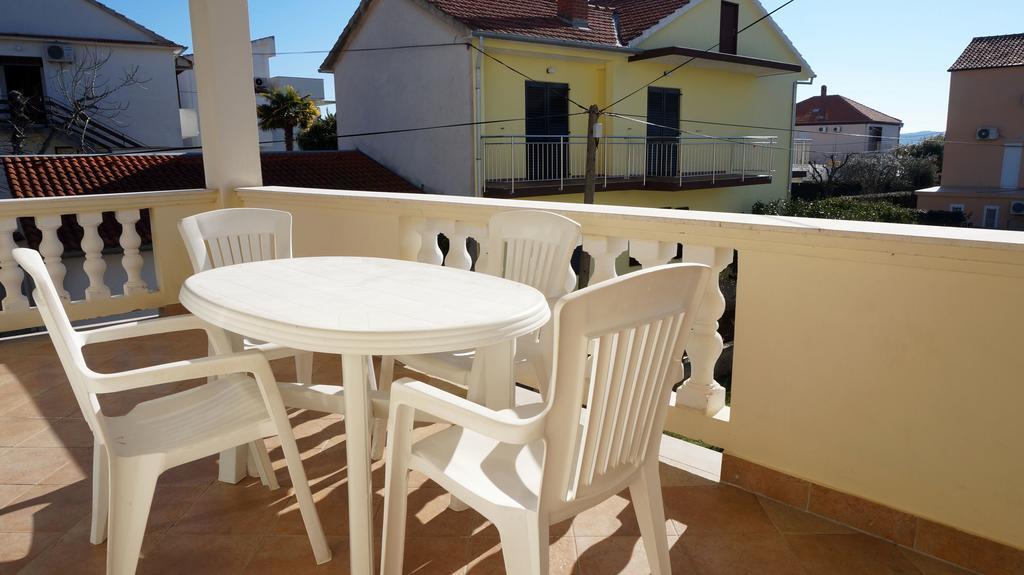 Apartments Sandra Sukošan Kamer foto