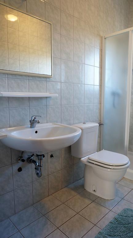 Apartments Sandra Sukošan Kamer foto