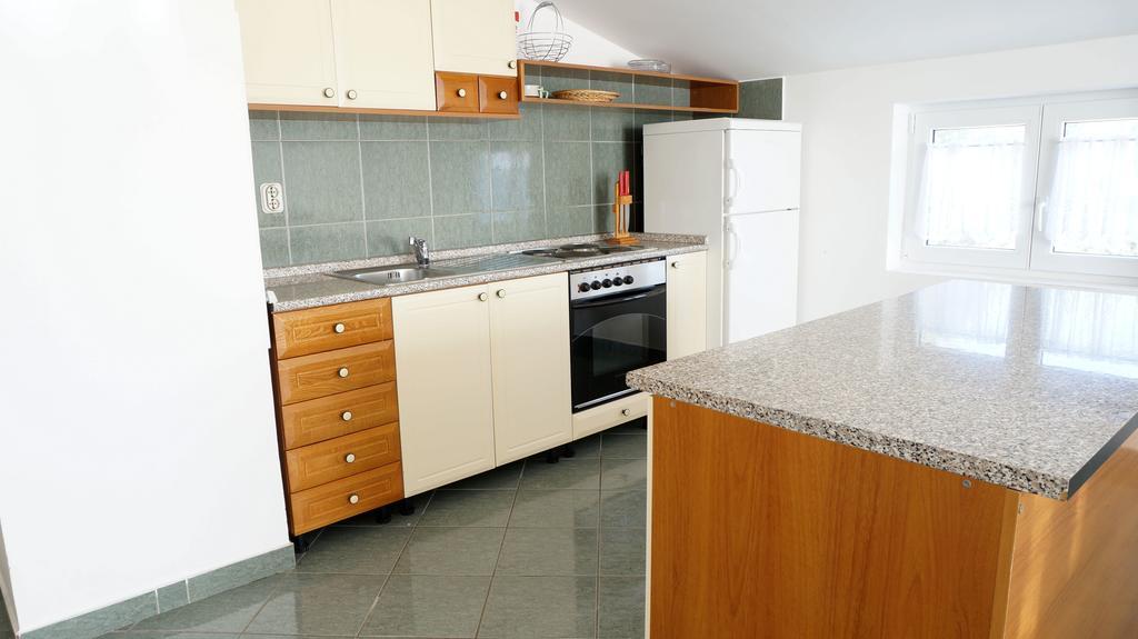 Apartments Sandra Sukošan Kamer foto